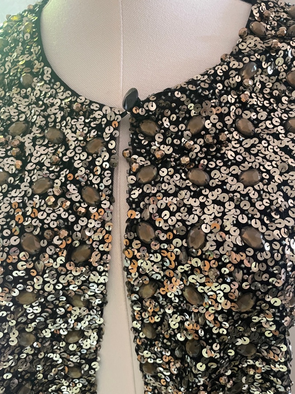 Chico’s Bolero NWT Size 1 Starlight Pizzazz Black and Gold Sweater Stunning - Picture 8 of 13